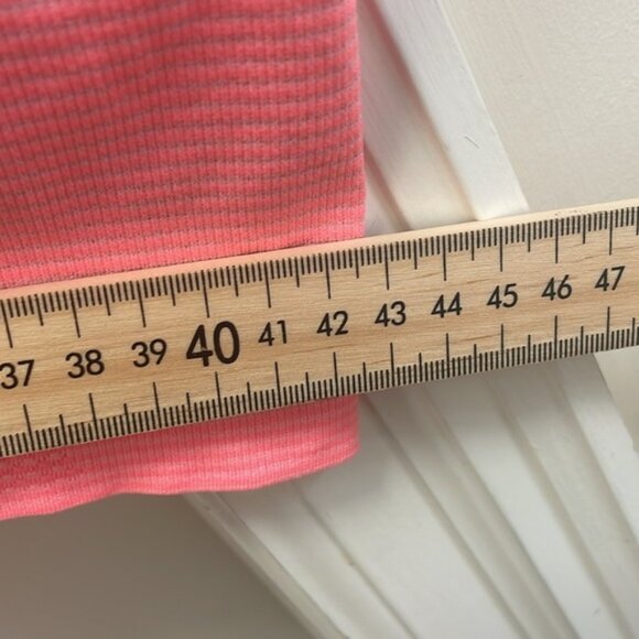 Lululemon - Classic Athletic Tank Top - Pink - Extra Small - Picture 8 of 8